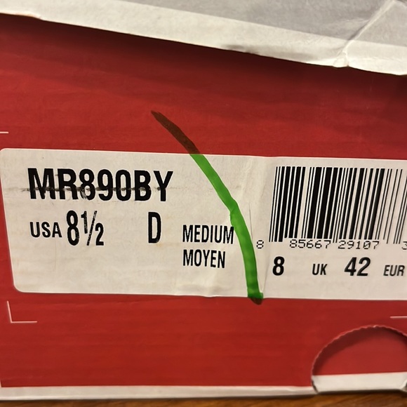 New Balance MR890BY 890 shoes sneakers new running Men’s Size 8.5 - Picture 14 of 14